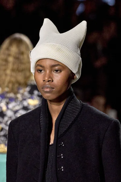 Look 101